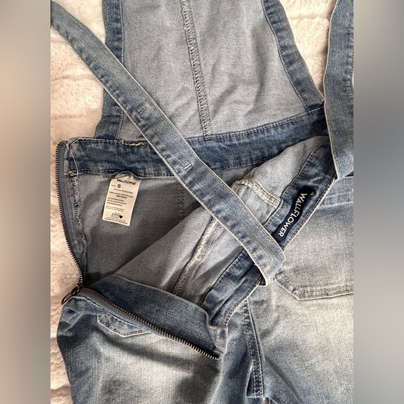 Wallflower Jean Overalls - Picture 11 of 11